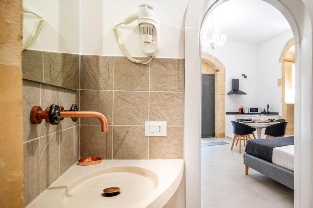 Esperia Luxury Suite & Apartment Noto Exterior photo